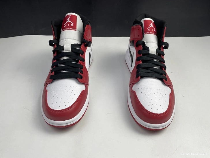  554724-173 AIR 1 MID   JORDAN 1104